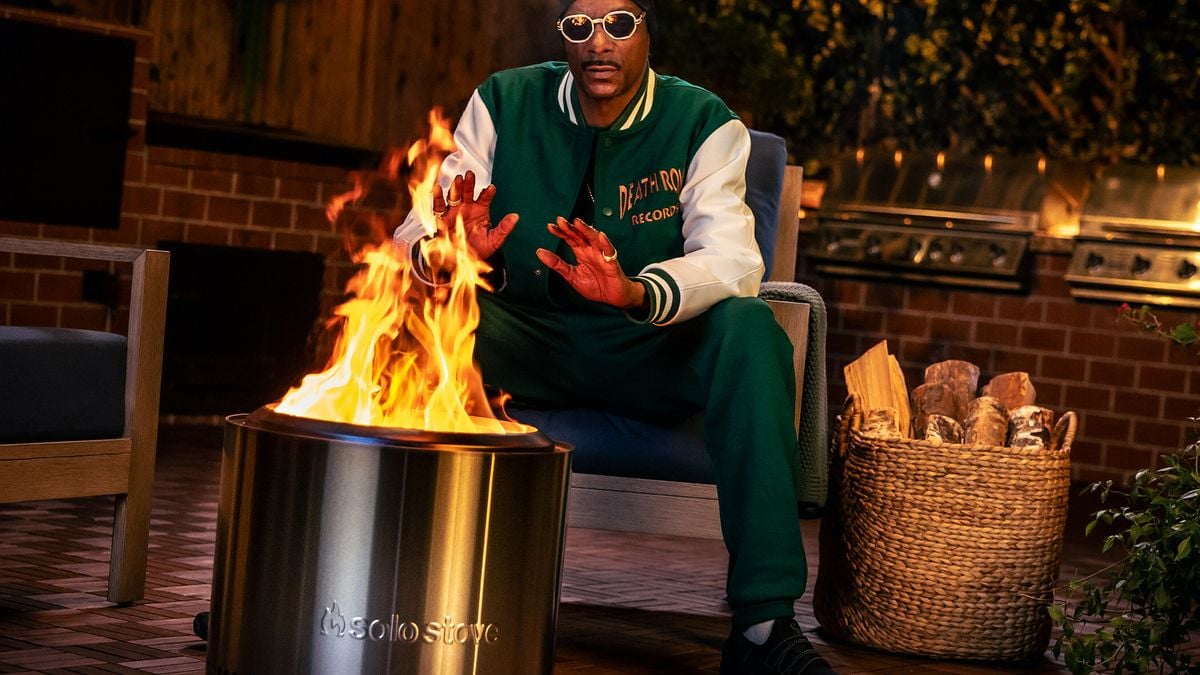 Snoop Dogg từ bỏ chiến dịch Solo Stove